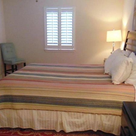 W2 Ocean Walk Resort Upstairs 2 Bed King And Two Twins Next To Back Pool St. Simons Island ภายนอก รูปภาพ